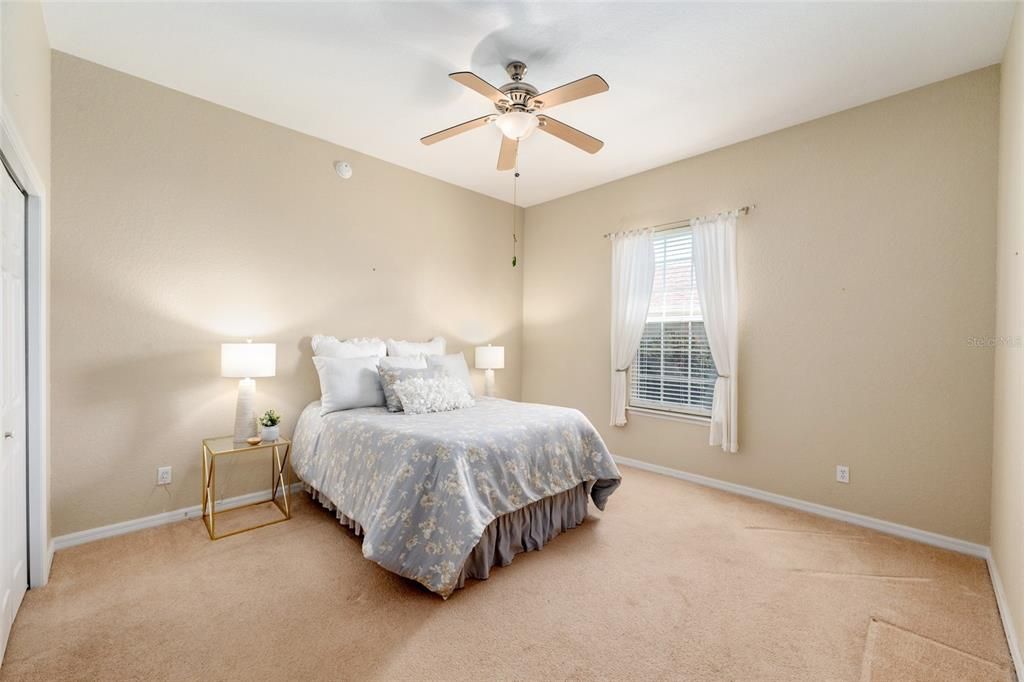 For Sale: $459,000 (3 beds, 3 baths, 2043 Square Feet)