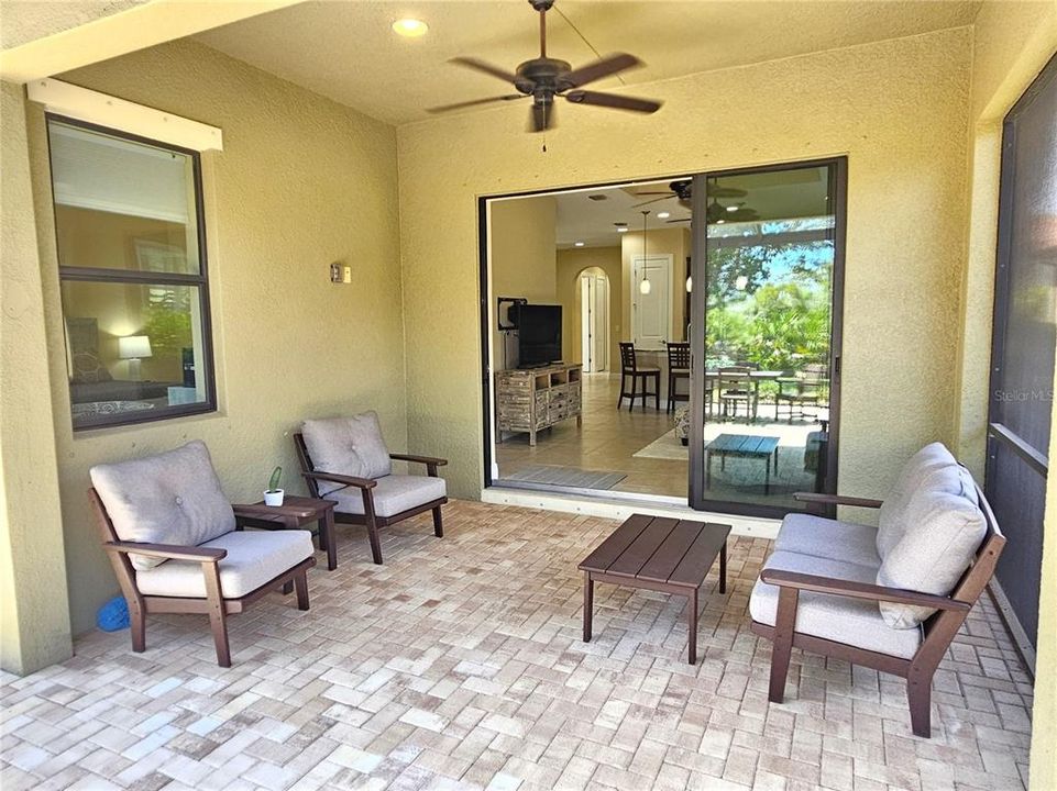 For Rent: $5,800 (3 beds, 2 baths, 1584 Square Feet)