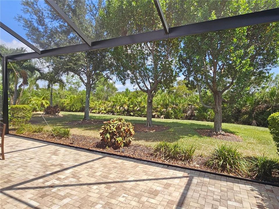 For Rent: $5,800 (3 beds, 2 baths, 1584 Square Feet)