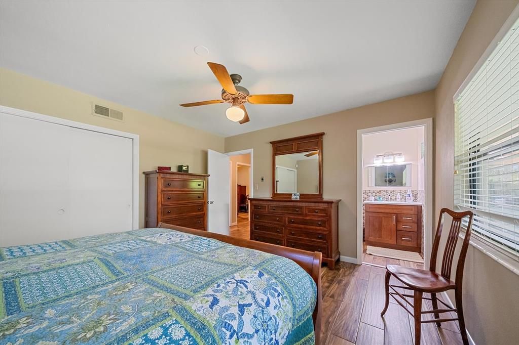 For Sale: $829,000 (3 beds, 2 baths, 1780 Square Feet)
