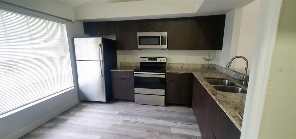 En Venta: $265,000 (3 camas, 2 baños, 1149 Pies cuadrados)