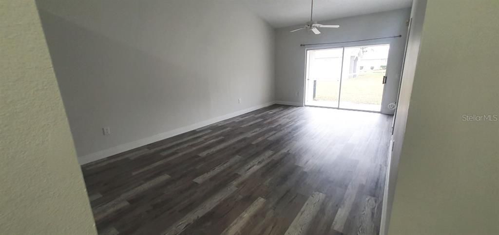 En Venta: $265,000 (3 camas, 2 baños, 1149 Pies cuadrados)
