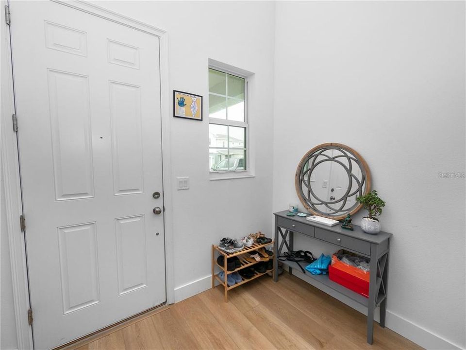 For Rent: $2,495 (4 beds, 3 baths, 2553 Square Feet)