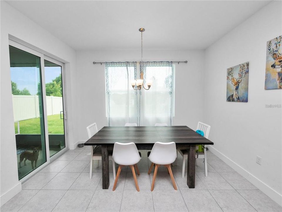 For Rent: $2,495 (4 beds, 3 baths, 2553 Square Feet)