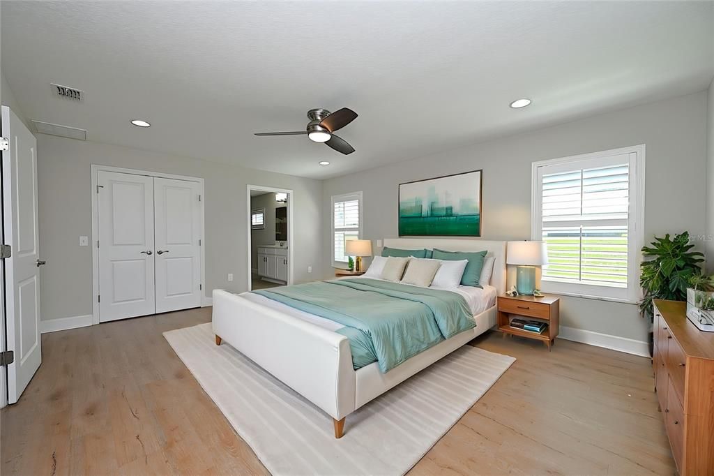 For Rent: $2,560 (4 beds, 2 baths, 1918 Square Feet)