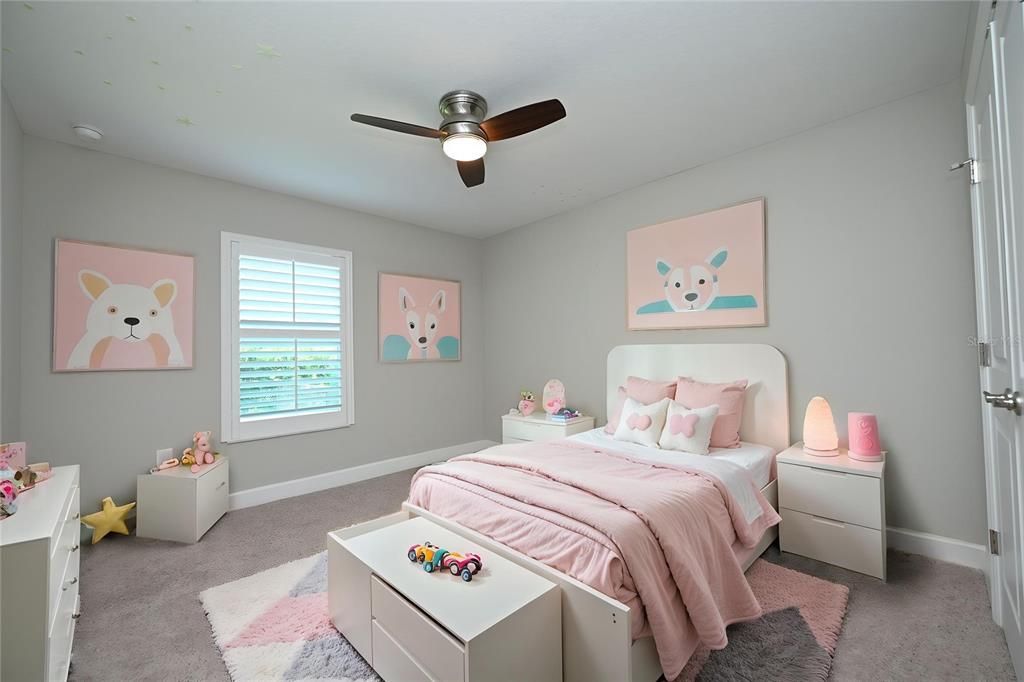For Rent: $2,560 (4 beds, 2 baths, 1918 Square Feet)