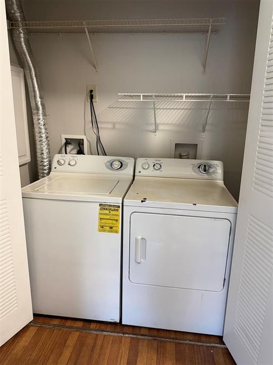 В аренду: $1,700 (2 спален, 2 ванн, 993 Квадратных фут)