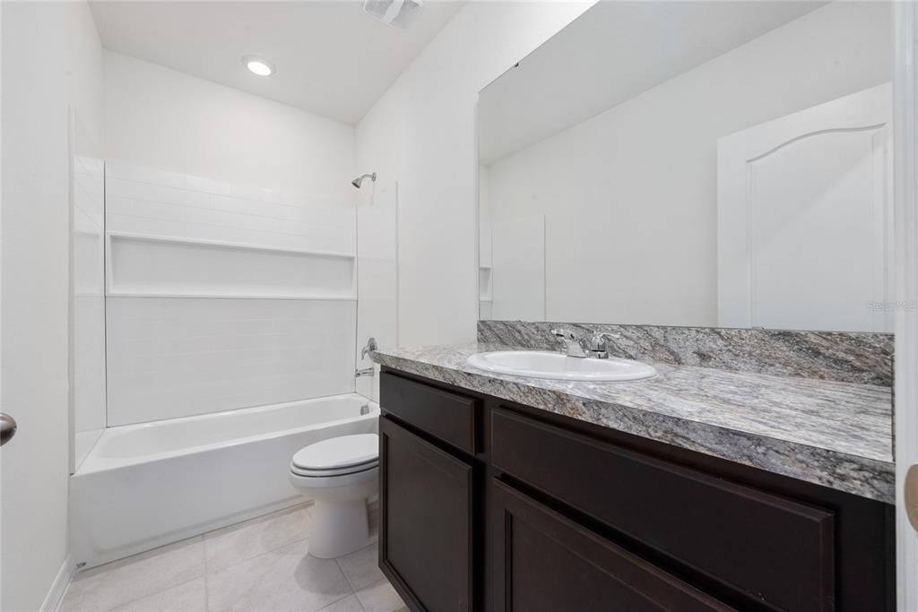 For Rent: $1,890 (3 beds, 2 baths, 1673 Square Feet)