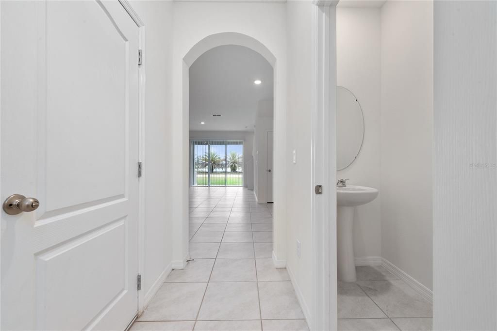 For Rent: $1,890 (3 beds, 2 baths, 1673 Square Feet)