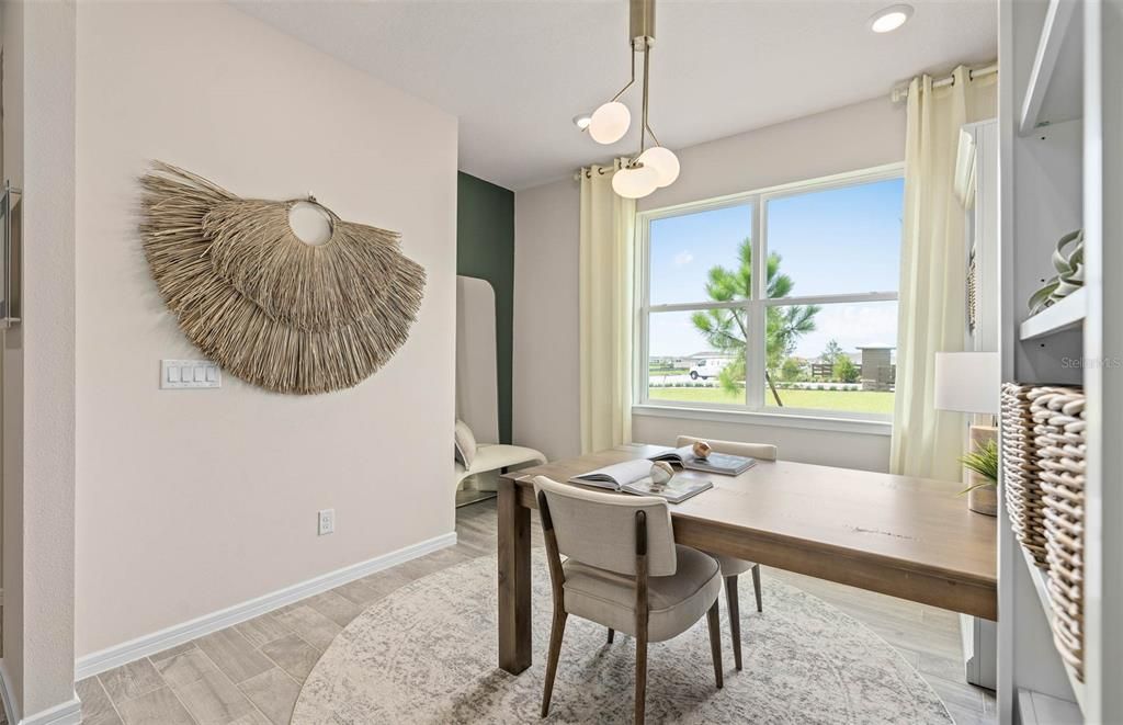 For Sale: $397,746 (2 beds, 2 baths, 1579 Square Feet)