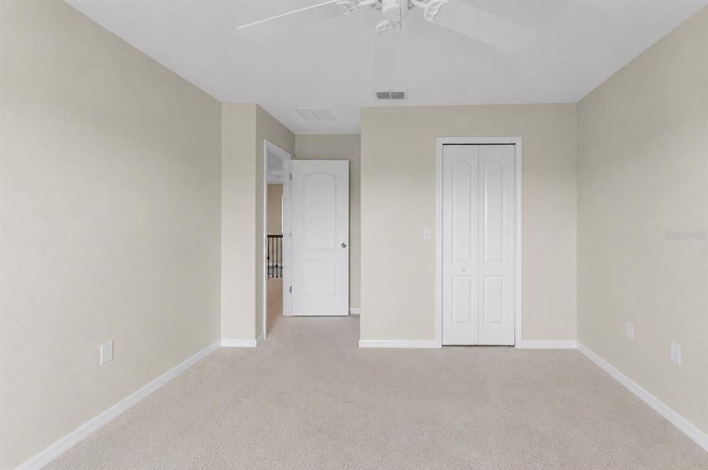 For Sale: $419,900 (3 beds, 2 baths, 1973 Square Feet)