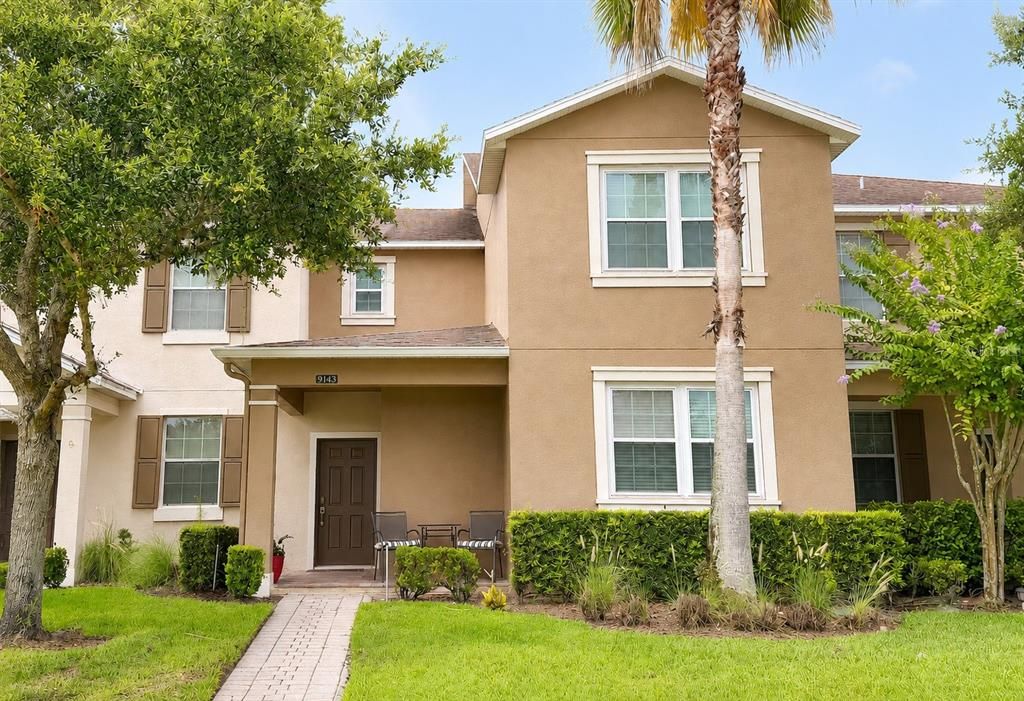 For Sale: $419,900 (3 beds, 2 baths, 1973 Square Feet)