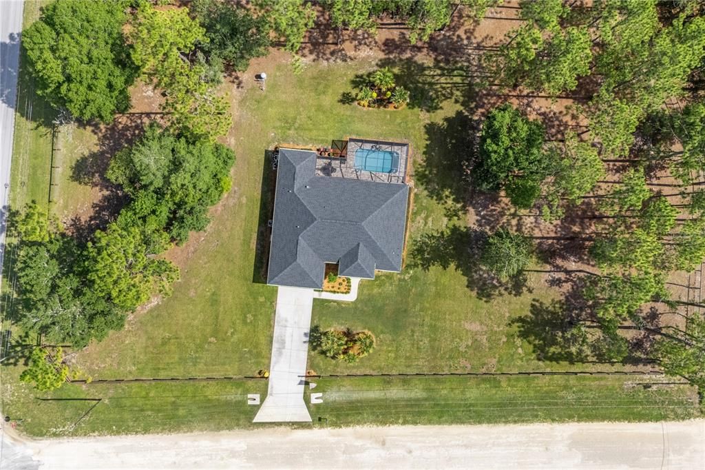 For Sale: $539,900 (3 beds, 2 baths, 1619 Square Feet)