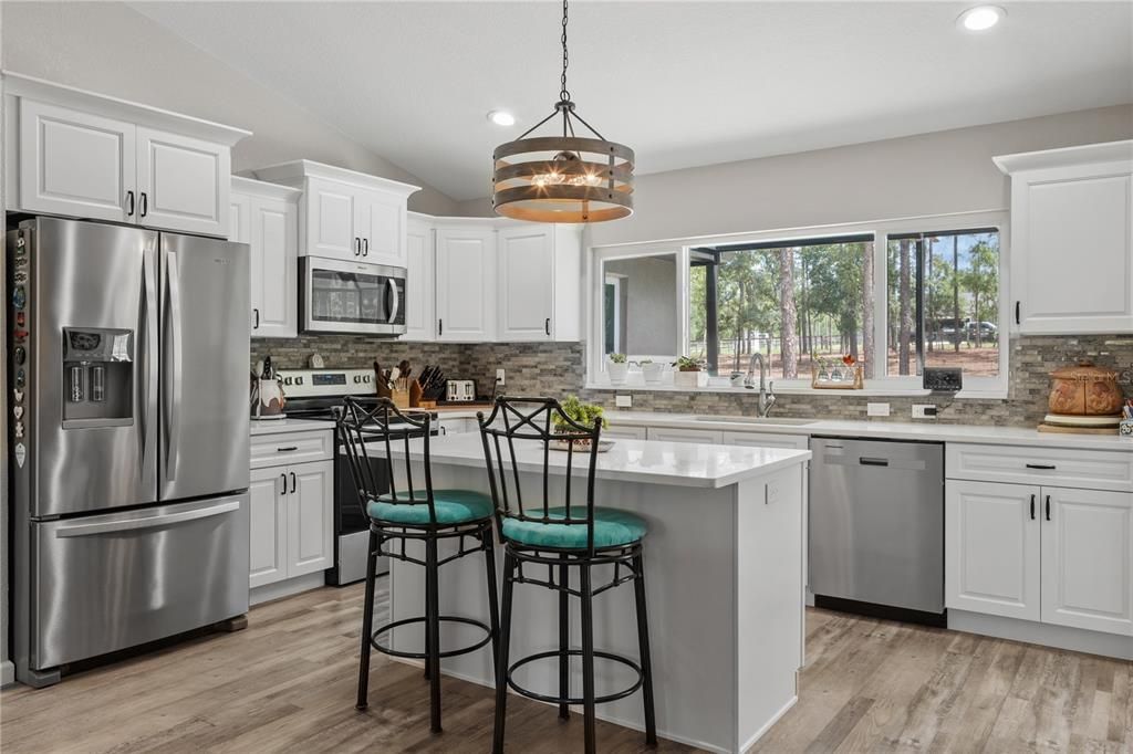 For Sale: $539,900 (3 beds, 2 baths, 1619 Square Feet)
