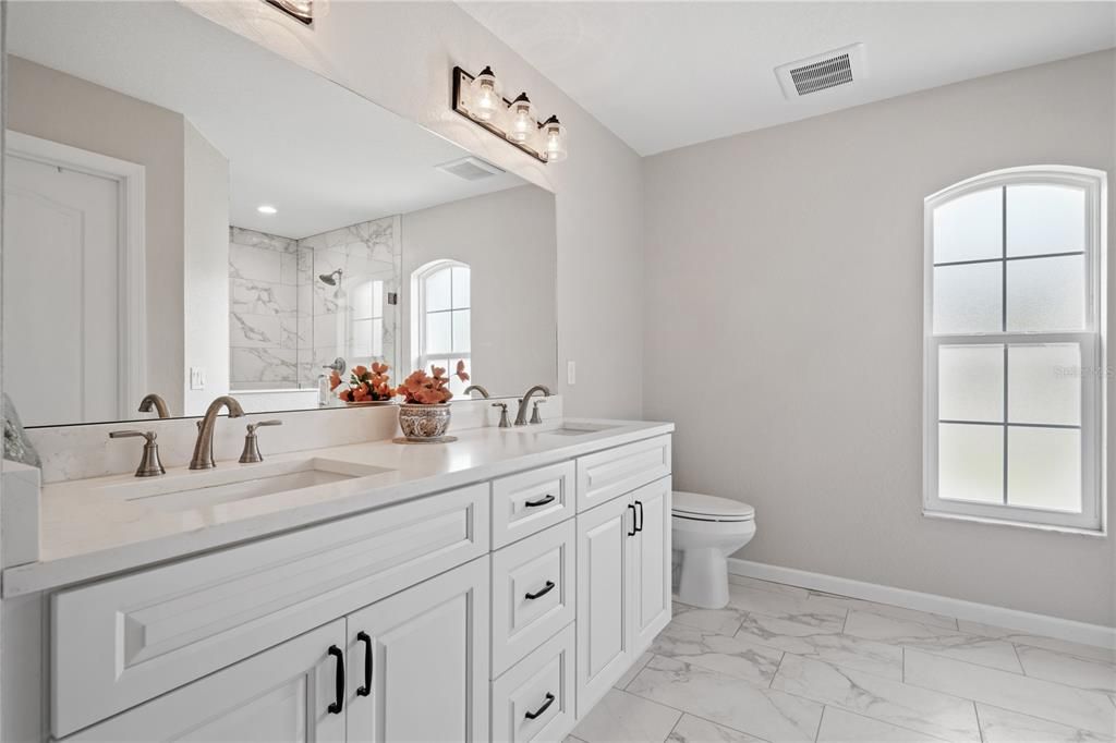 For Sale: $539,900 (3 beds, 2 baths, 1619 Square Feet)