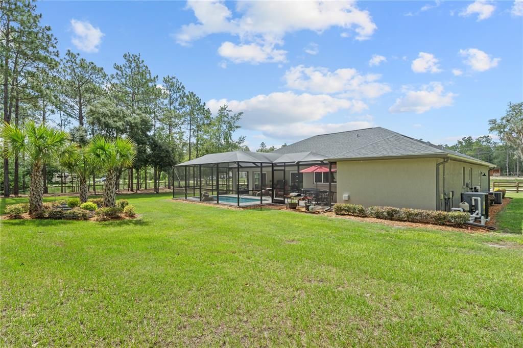 For Sale: $539,900 (3 beds, 2 baths, 1619 Square Feet)