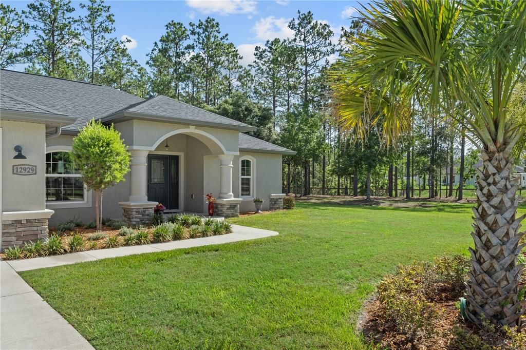 For Sale: $539,900 (3 beds, 2 baths, 1619 Square Feet)