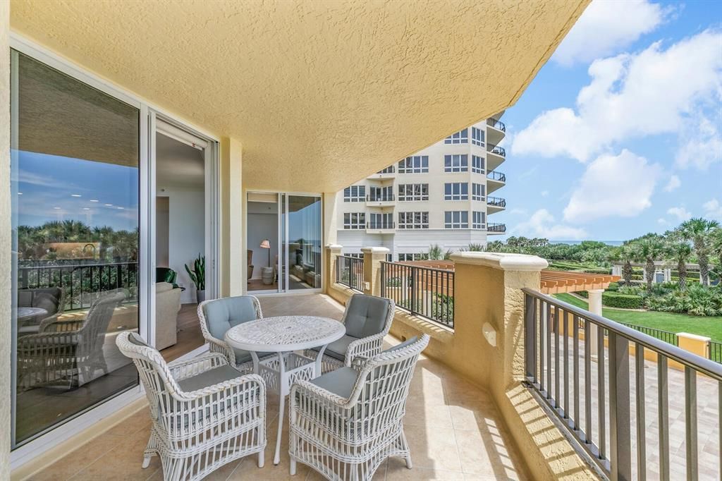 For Sale: $1,499,000 (2 beds, 2 baths, 2150 Square Feet)