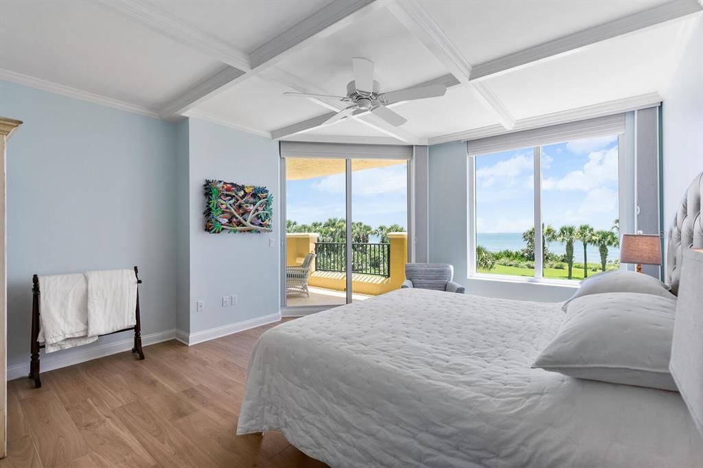 For Sale: $1,499,000 (2 beds, 2 baths, 2150 Square Feet)