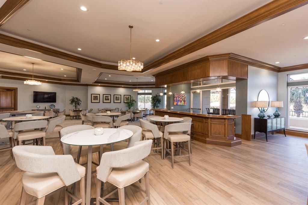 For Sale: $1,499,000 (2 beds, 2 baths, 2150 Square Feet)
