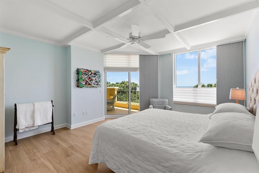 For Sale: $1,499,000 (2 beds, 2 baths, 2150 Square Feet)