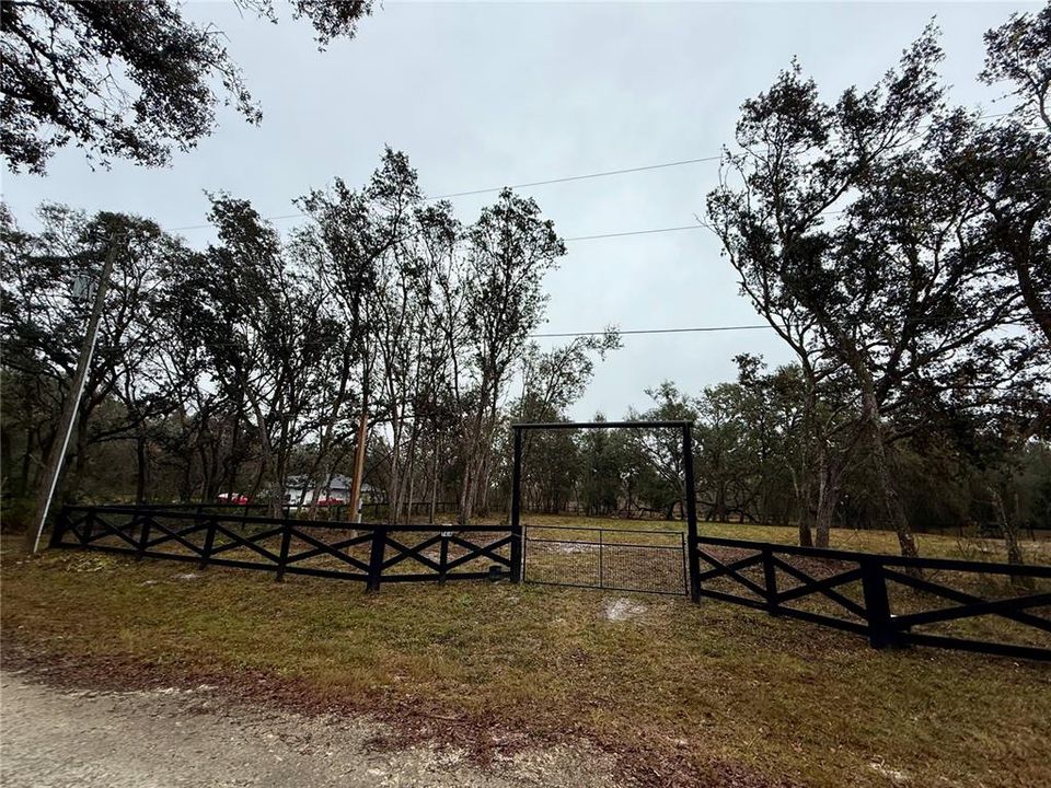 For Sale: $89,900 (1.28 acres)