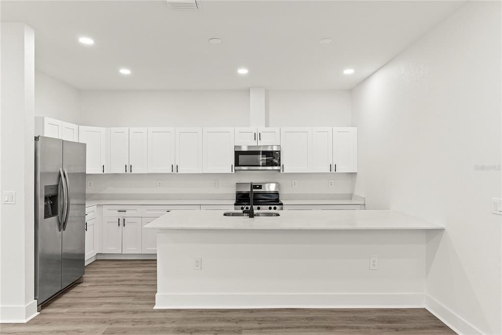 For Sale: $539,000 (4 beds, 2 baths, 1680 Square Feet)
