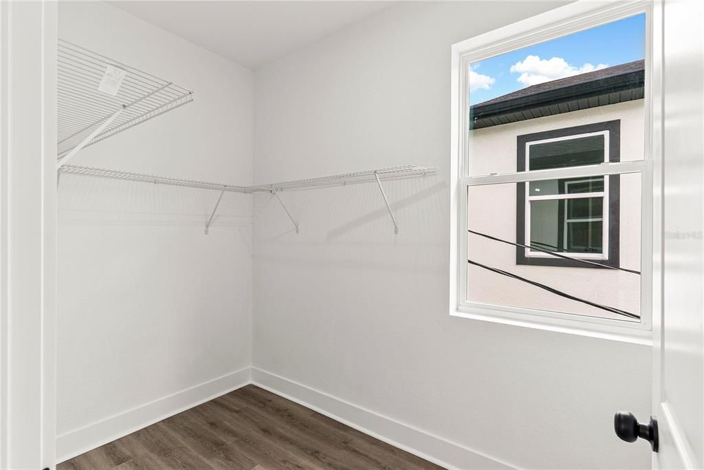 For Sale: $539,000 (4 beds, 2 baths, 1680 Square Feet)