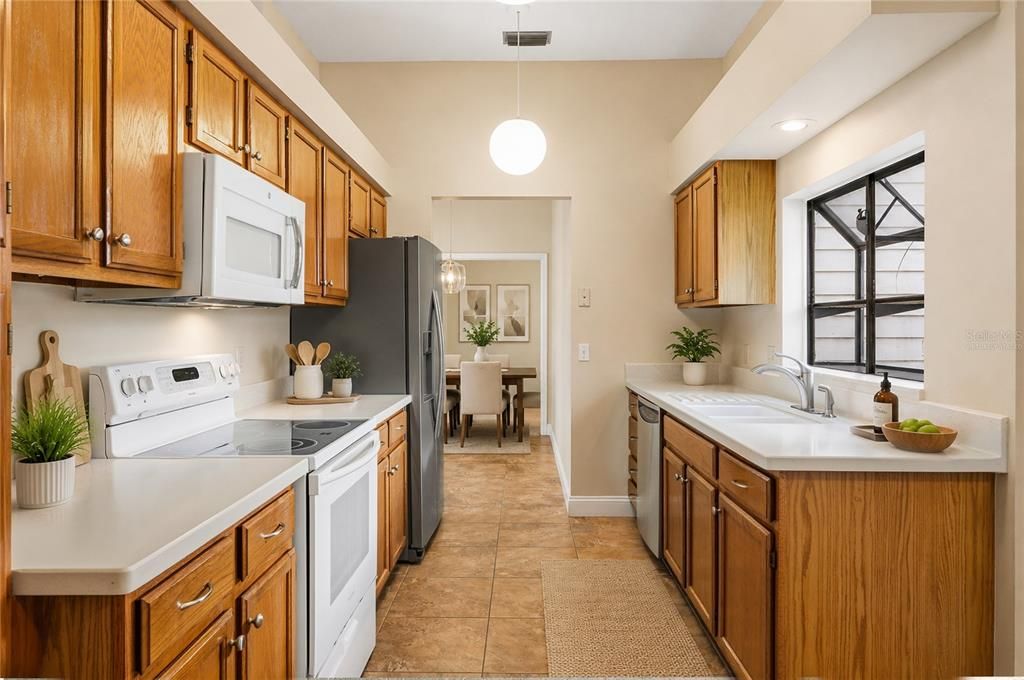 For Sale: $364,777 (3 beds, 2 baths, 1582 Square Feet)