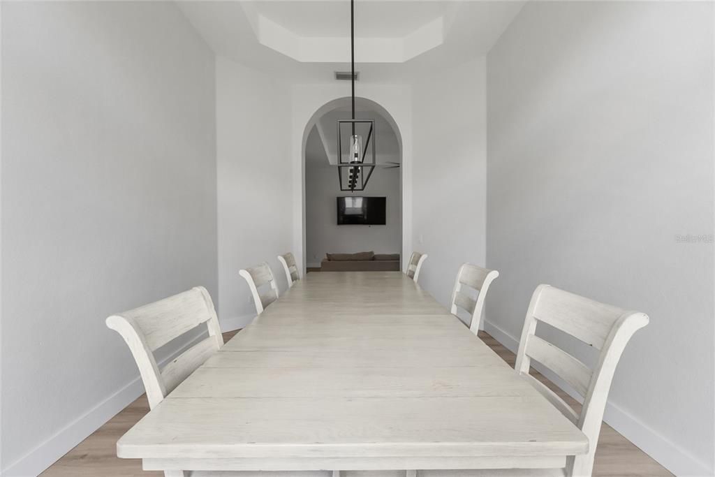 Active With Contract: $4,100 (4 beds, 3 baths, 2602 Square Feet)