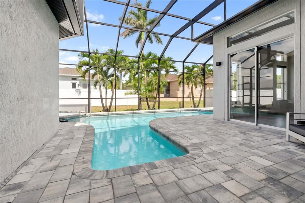 Active With Contract: $4,100 (4 beds, 3 baths, 2602 Square Feet)