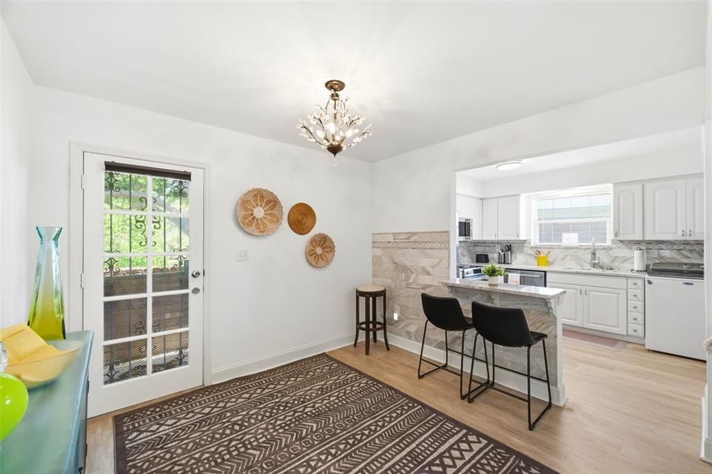For Sale: $239,900 (3 beds, 2 baths, 1385 Square Feet)