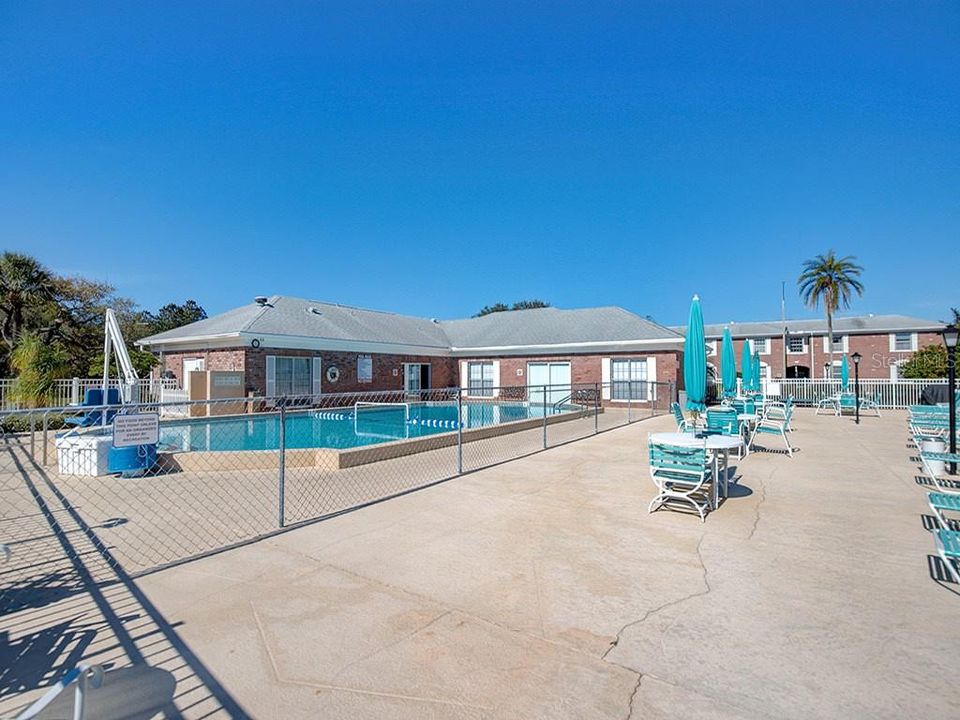 For Sale: $239,900 (3 beds, 2 baths, 1385 Square Feet)