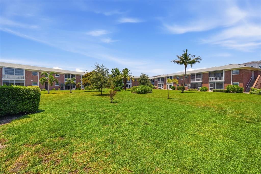 For Sale: $239,900 (3 beds, 2 baths, 1385 Square Feet)