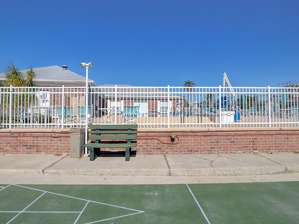 For Sale: $239,900 (3 beds, 2 baths, 1385 Square Feet)