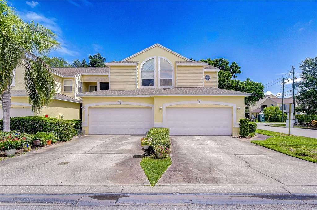 For Sale: $374,999 (4 beds, 3 baths, 1834 Square Feet)