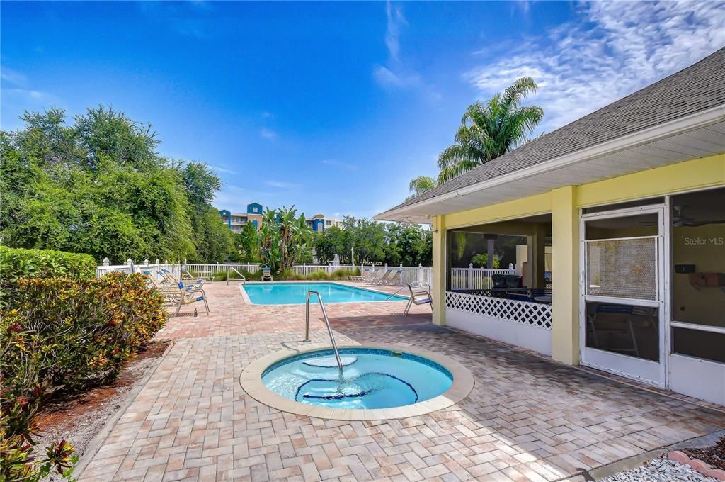 For Sale: $374,999 (4 beds, 3 baths, 1834 Square Feet)