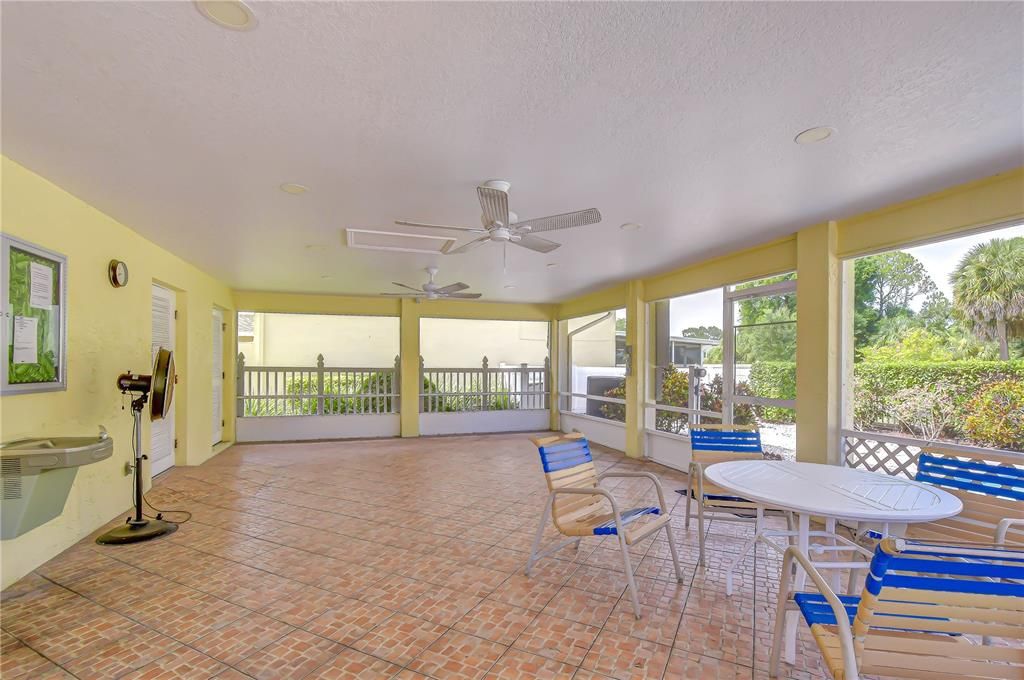 For Sale: $374,999 (4 beds, 3 baths, 1834 Square Feet)