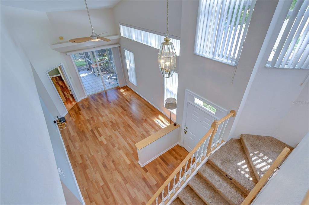 For Sale: $374,999 (4 beds, 3 baths, 1834 Square Feet)
