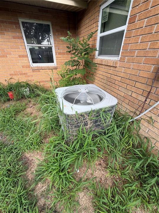 En Venta: $296,000 (4 camas, 2 baños, 1536 Pies cuadrados)