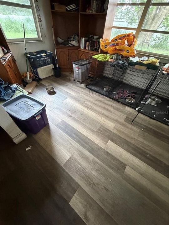 En Venta: $296,000 (4 camas, 2 baños, 1536 Pies cuadrados)