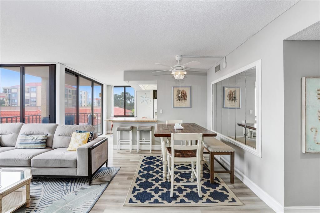 For Rent: $2,400 (2 beds, 2 baths, 1050 Square Feet)