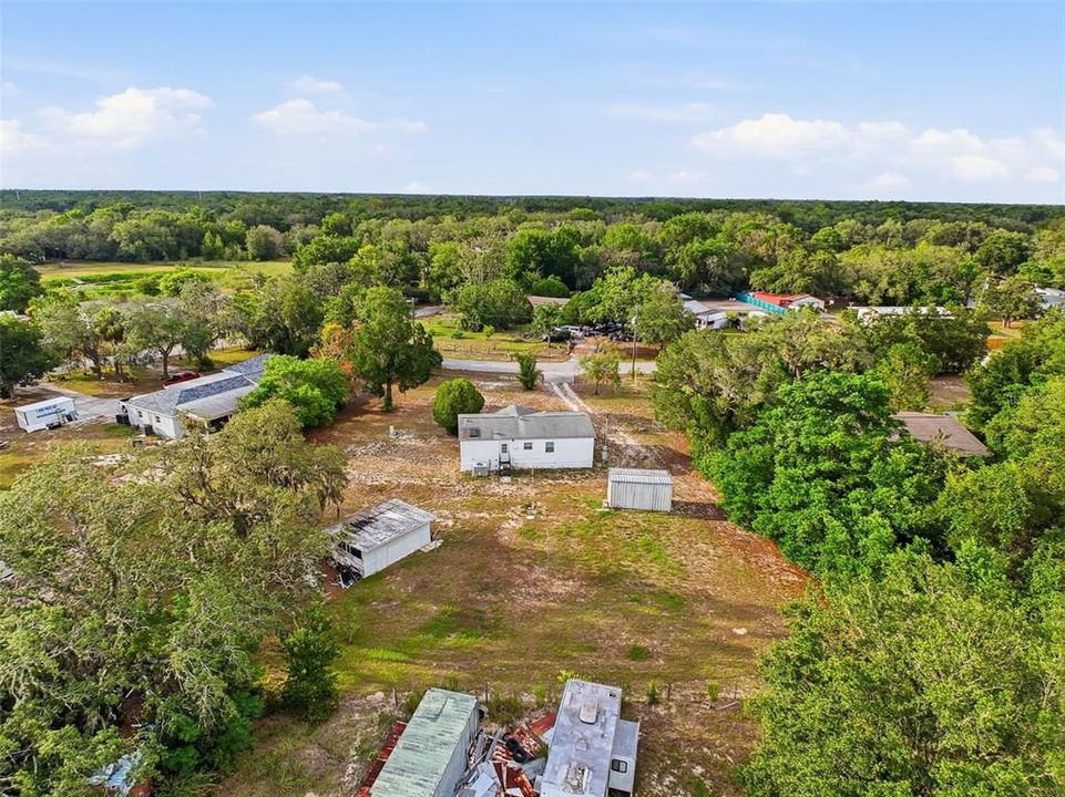 For Sale: $200,000 (3 beds, 2 baths, 960 Square Feet)