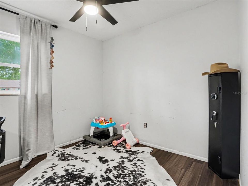 En Venta: $270,000 (3 camas, 2 baños, 1119 Pies cuadrados)