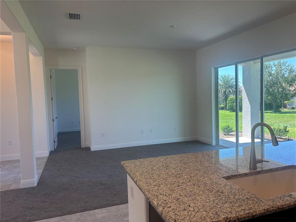 En Venta: $395,900 (3 camas, 2 baños, 1657 Pies cuadrados)