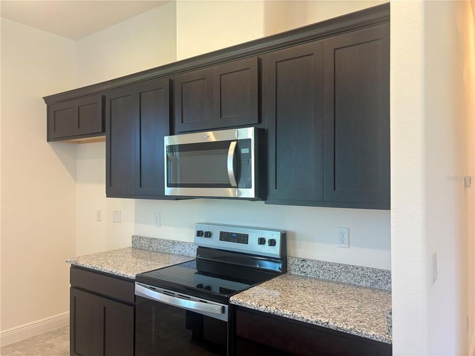 En Venta: $395,900 (3 camas, 2 baños, 1657 Pies cuadrados)
