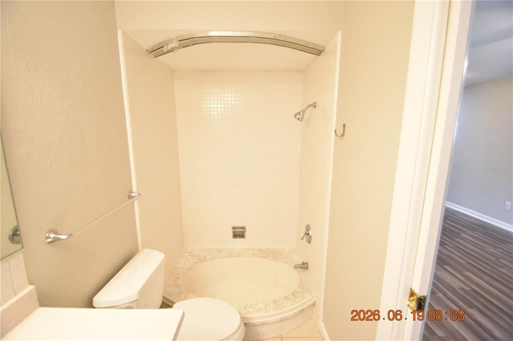 For Rent: $3,195 (3 beds, 3 baths, 2461 Square Feet)