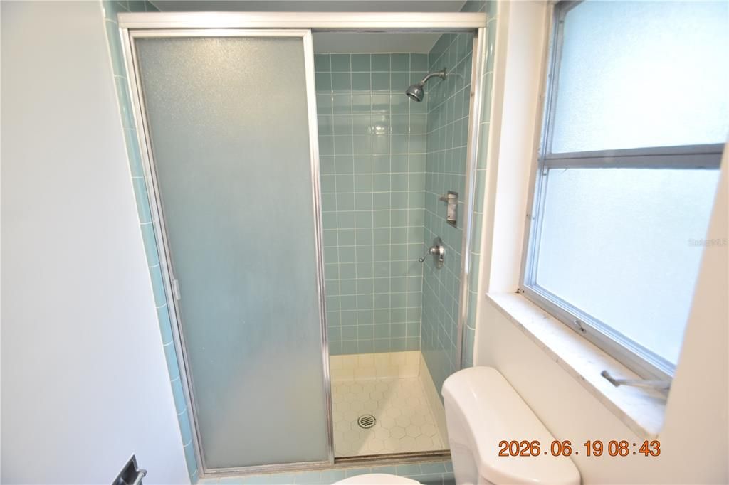 For Rent: $3,195 (3 beds, 3 baths, 2461 Square Feet)