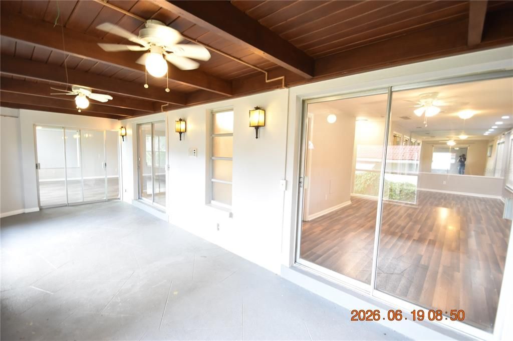 For Rent: $3,195 (3 beds, 3 baths, 2461 Square Feet)