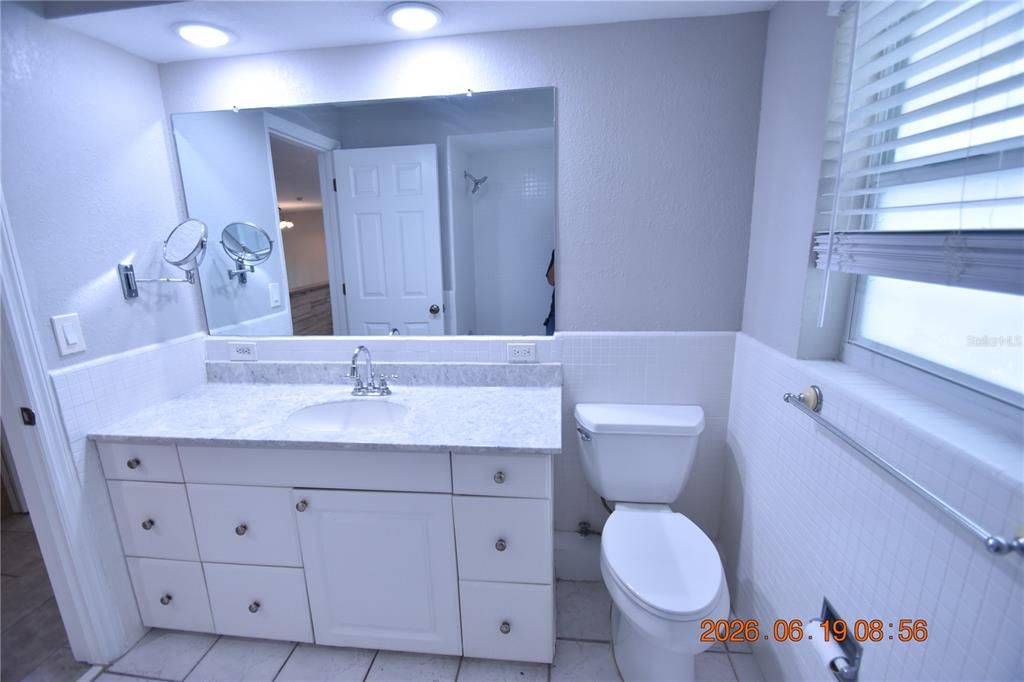 For Rent: $3,195 (3 beds, 3 baths, 2461 Square Feet)